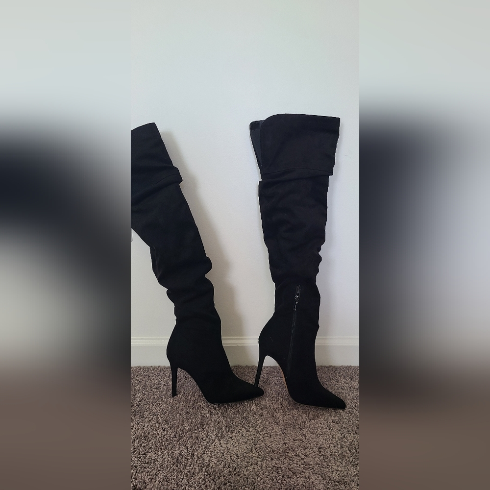 Jessica Simpson Black Suede Ladee Boots